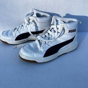 Puma Kids White and black High-Top Sneakers size 5